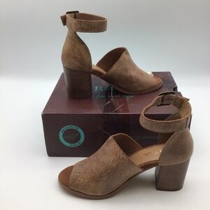Diba True Leah Mai Tan Ankle Strap‎ Block Heel Peep Toe Sandal Size 9.5 New